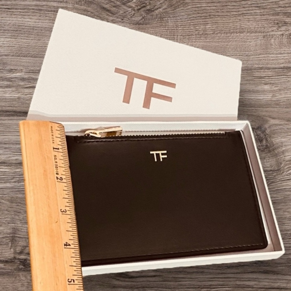 TOM FORD Beauty Black Zip Pouch NIB - Picture 3 of 4